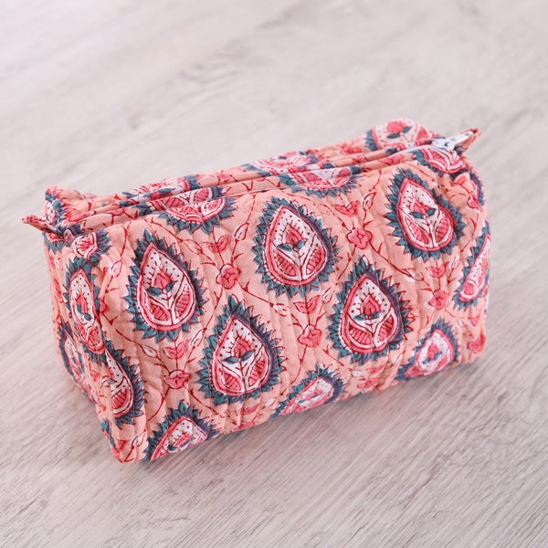 Handmade Quilted Cotton Makeup Bag Block Printed Toiletry Pouch Boho Wash Bag for Women Eco-Friendly Gilf  Christmas Gifts