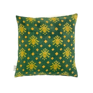Capa de Almofada Kantha Vintage: Almofada de Edredom Costurada à Mão (60 cm)
