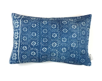 Vintage Indigo Block Printed Kantha Pillow Cover: 15.7 x 23.6 inch