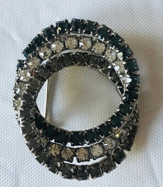 Vintage Three Loop Intertwine Swirl Rhinestone Br… - image 3