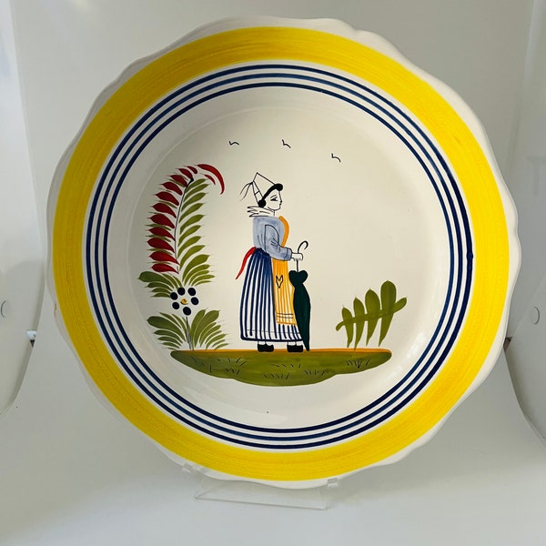 Set Of 8 Vintage Quimper France Faiance Pottery Hand Painted - 4 Dinner Plates And 4 Salad Plates