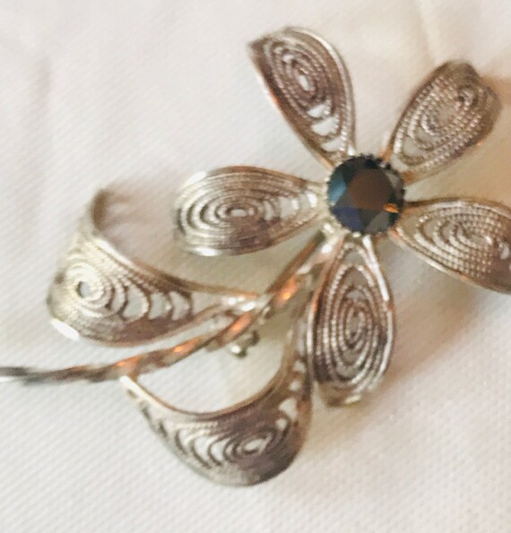 Vintage Handmade Filligree Sterling Silver Flower… - image 5