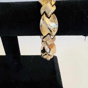 Vintage Crown Trifari Gold Tone Metal Chunky Bracelet - Circa 1950