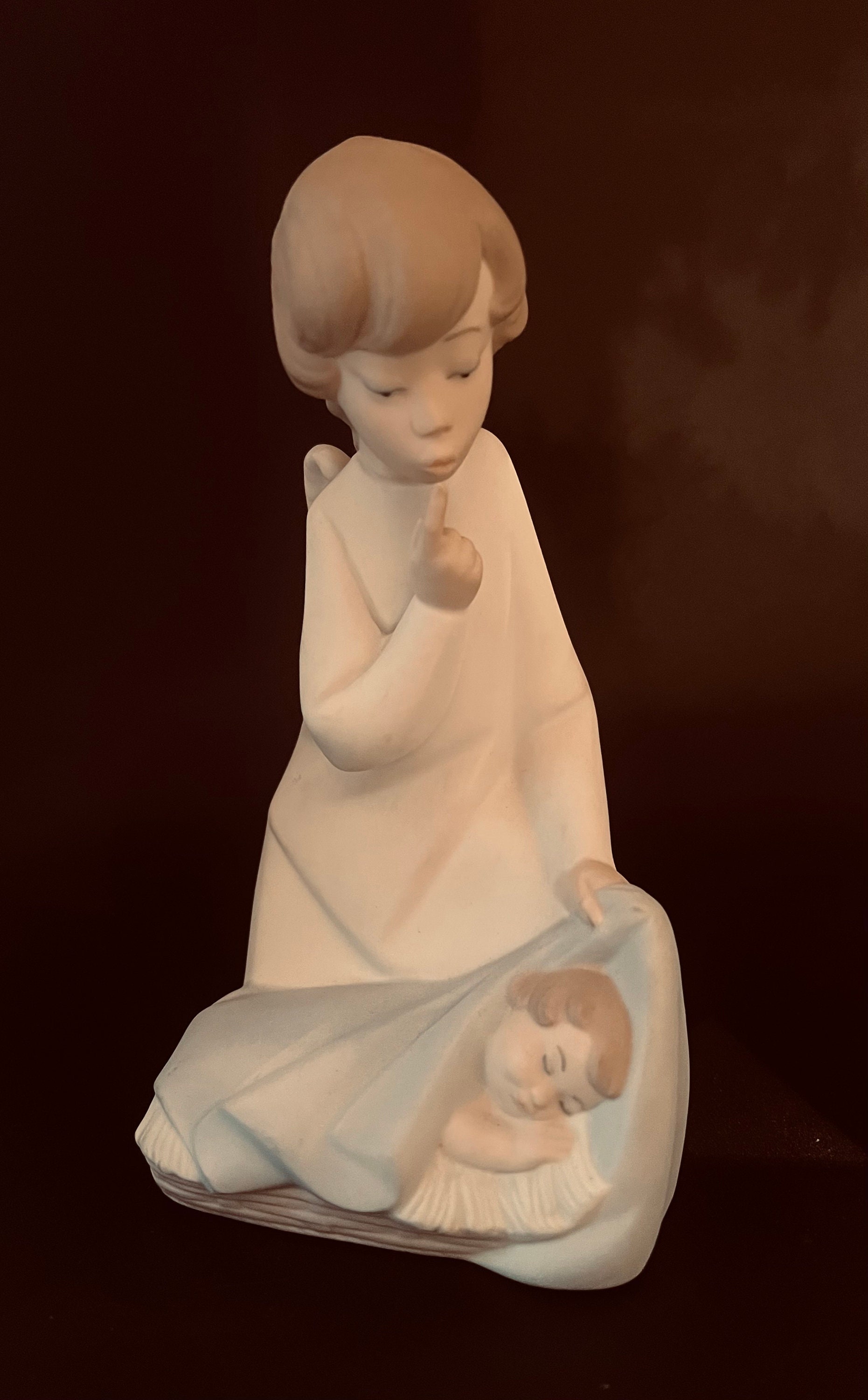 リアドロ　Angel with baby Lladro Angel With Baby - Etsy