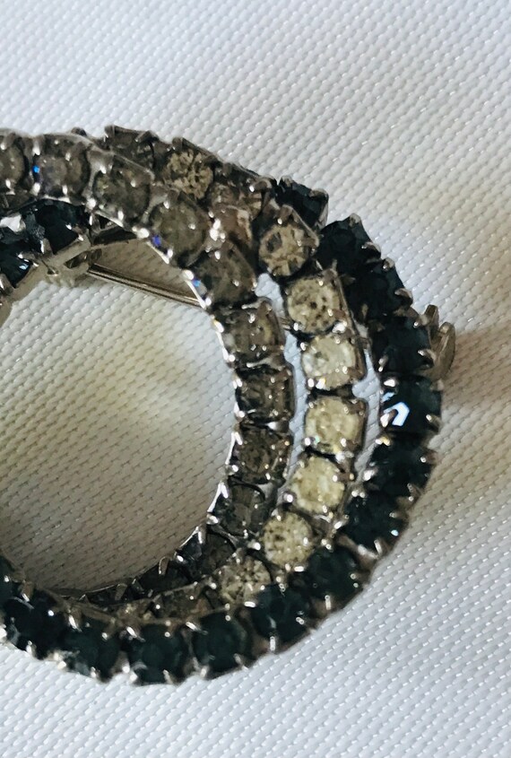 Vintage Three Loop Intertwine Swirl Rhinestone Br… - image 6