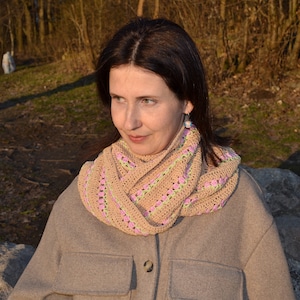 CROCHET PATTERN - Tulips Cowl, One-Loop Infinity Scarf