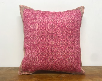 Pink kilim pillow, Handmade pillow, Cushion cover, Sofa pillow, Floor pillow, Chenille pillow, Printed pillow, Kilim case, 7432-01