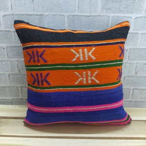 kilim pillow, decorative pillow, throw pillow, floor pillow, 18 x 18 kilim pillow, turkish kilim pillow, boho corner pillow, 550