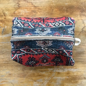 Handmade pouch, kilim make up bag, Travel bag organizer, Boho chic travel bag, Jewelry bag, Accessories bag,  Eyeliner bag, Gift for her