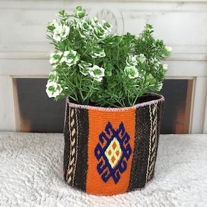 plant nook pot, wool flower basket, woven pot cover, vintage baskets,kilim basket, handcrafted planter, plant lover gifts,organizer, PH 2172