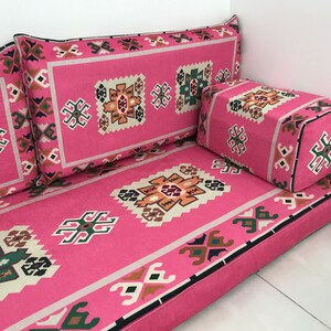 Pink floor seating, Majlis sofa set, Arabic sofa, Floor couch, Window seat cushion, Reading nook cushion, Chenille cushion cover, FS 19 画像 7