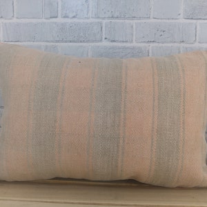 couch kilim pillow, kilim pillow 16x24, decorative kilim pillow, handwoven kilim pillow, linen pillow, cushion kilim, boho pillow, 1376