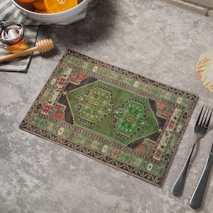 Artistic vintage rug inspired placemats, Handcrafted look Chenille fabric placemats, Decorative Turkish kilim pattern tableware, 8034-03