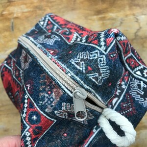 Bolsita hecha a mano, neceser de maquillaje kilim, organizador de viaje, bolso de viaje boho chic, bolso para joyas, bolso para accesorios, neceser para delineador de ojos, regalo para ella imagen 4