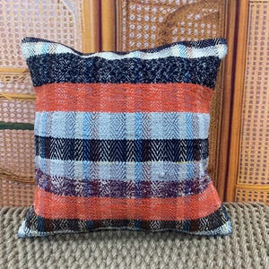 Vibrant Striped Kilim Pillow, Handwoven Elegant Cushion, Authentic Throw Pillow, Multicolor Accent Pillow, Modern Pillow Cover, 20x20kp140