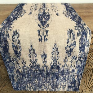 Boho Kilim Table Runner, Vintage Turkish Print (Multiple Sizes) 4845-02