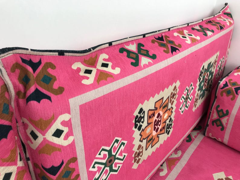 Pink floor seating, Majlis sofa set, Arabic sofa, Floor couch, Window seat cushion, Reading nook cushion, Chenille cushion cover, FS 19 画像 10