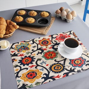 Stylish placemats, Floral placemats, Decorative placemats, Multicolor placemats, Resistant placemats, Table dressing, Kitchen decor mat, 273