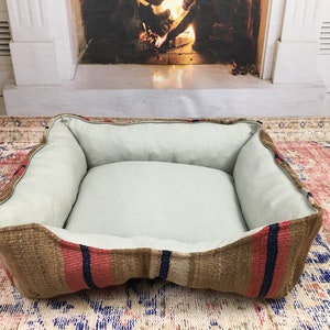 Cat Bed, Cat House Indoor, Cat Houses, Cat Bed Unique, Cat Beds Bohemian, Dog Cat Cave Bed Comfortable, Designer Cat Furniture, DB 38