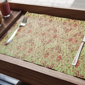 Turkish rug design, Kilim pattern placemats,   Printed table mats, Bohemian table decor, Dining table accessories, 2781-01