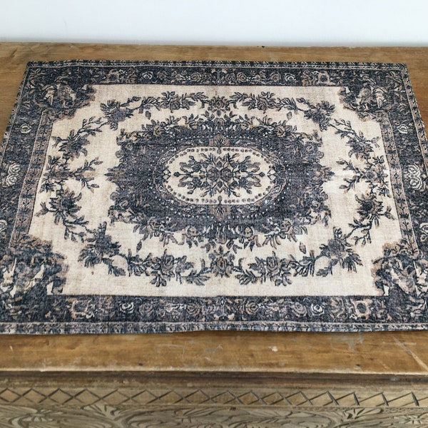 Resistant desktop decor, Rug placemat, Oriental table mats, Authentic home style, Rustic table mats, Crafted table placemats, 7236-03