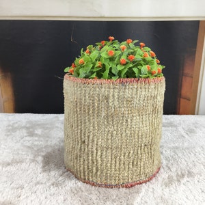 ręcznie robiona donica na kilim, uchwyt na doniczkę, osłona na doniczkę, donica do dywanów, kosz na wieszaki, donica do dywanów w stylu vintage, donica dekoracyjna, PH 1325