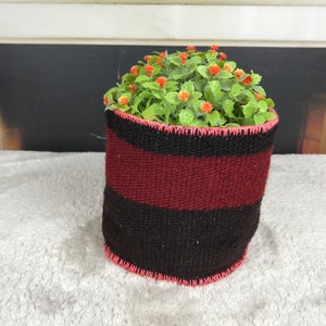 wiszące doniczki, doniczki, uchwyt na doniczki, wiszące doniczki, organiczne kosze kilim, uchwyt na kaktusy, okrągłe wiszące doniczki, PH 2654