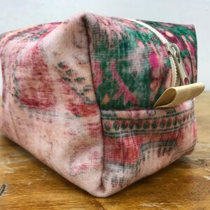 Bohemian makeup bag, Oriental design makeup bag, Handmade makeup bag, Kilim pattern makeup bag, Woman travel bag, Gift for mom bags