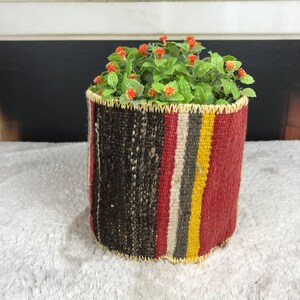 hanging plant pots, medium flower pot, hanging basket, planter cover, woven planter pot, wool basket, organic basket, flower hanger, PH 2582