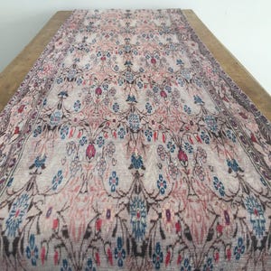 One sided table runner, Heat resistant table scarf, Waterproof table decor, Non-slip table decor, Dining table sheet, 8411-01