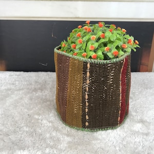 キリム装飾植物バスケット、手編みプランター、フラワーホルダー、植物タペストリーバスケット、マガジンバスケット、室内植栽、PH 2754