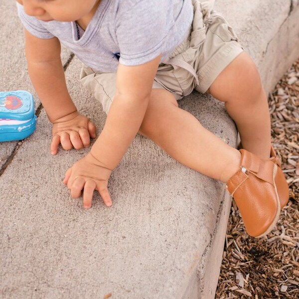 Baby Moccasins Leather Baby Shoes Baby Slipper Toddler Shoes Girl Moccasin Brown Baby Shoe Baby Shower Gift Baby Boy Shoe Brown Leather Shoe