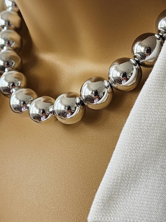 Chunky 18 Mm Silver Plated Silicone Ball Bead Necklace: 17 Inch +