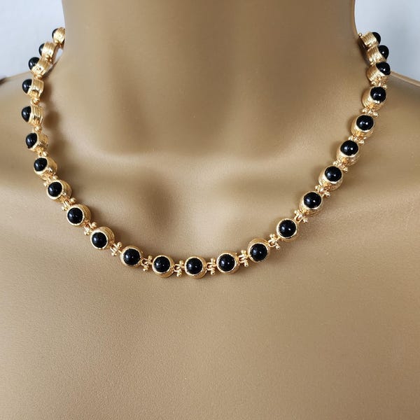 Gold and Onyx Statement Necklace: Vintage-Inspired Elegant Jewelry
