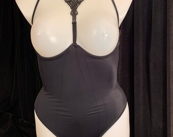 Pristine Exquisite Lace Open Cup Teddy