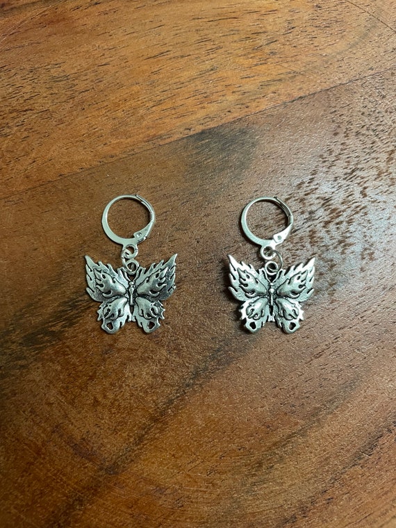 LONYOO Fun Butterfly Earrings For Women & Girls - Acrylic Dangle Floral Insect Charms, Spring Summer Jewelry Gift - View #8