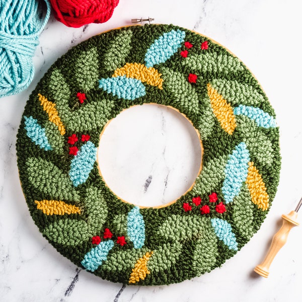 Punch Needle Embroidery Pattern for Christmas Holiday Wreath - Instant Download Printable PDF
