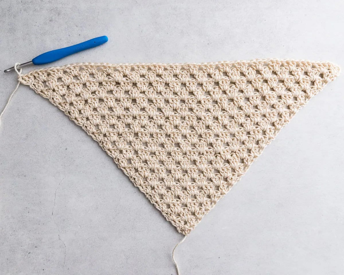 38 Head Scarf Crochet Patterns for Bandanas, Kerchiefs, and Stylish Wraps 11 Easy Crochet Granny Stripe Bandana