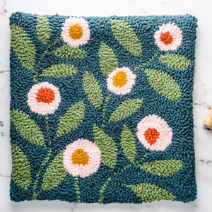 Punch Needle Pattern for Floral Pattern Embroidery Pillow - Instant Download Printable PDF