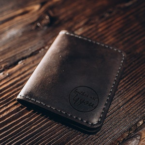 Presente para namorado, Carteira Slim Masculina, Carteira de Couro Personalizada, Carteira de Couro Bifold Masculina. Presente de Dia dos Pais, Carteira de Padrinhos