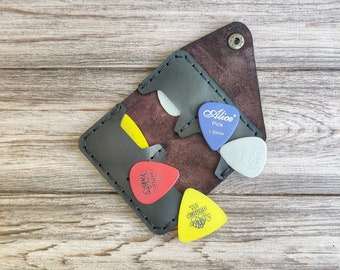 Guitar Pick Sleeve, Leather Guitar Pick Holder, Guitar Pick Case, Leather Pick Bag, Gift for Guitarist, Guitar Accessories