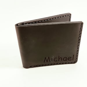 Portefeuille fin en cuir pour homme, portefeuille en cuir personnalisé, cadeau porte-cartes à deux volets, meilleur cadeau pour lui, cadeau garçon d'honneur, cadeau mari