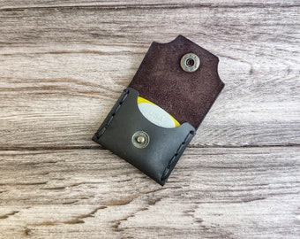Guitar Pick Sleeve, Leather Guitar Pick Holder, Plectrum Case, Guitar Pick Case, Leather Pick Bag, Gift for Guitarist, Guitar Accessories