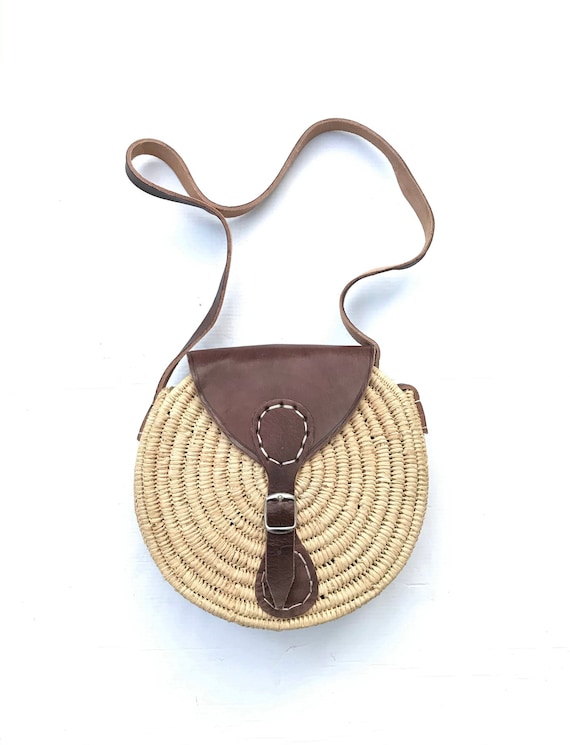 Cartera de mimbre redonda sale