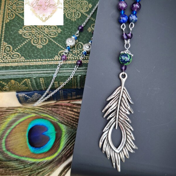 Sautoir plume de paon, sautoir perles naturelles,  perles gemmes,  collier fantaisie bleu, vert et violet,  bijou plume,  collier fait main