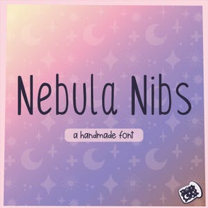Fonte Nebula Nibs OTF | Fonte manuscrita alta e divertida | Fonte sem serifa caprichosa | Uso comercial, para Cricut, sublimação e artesanato infantil