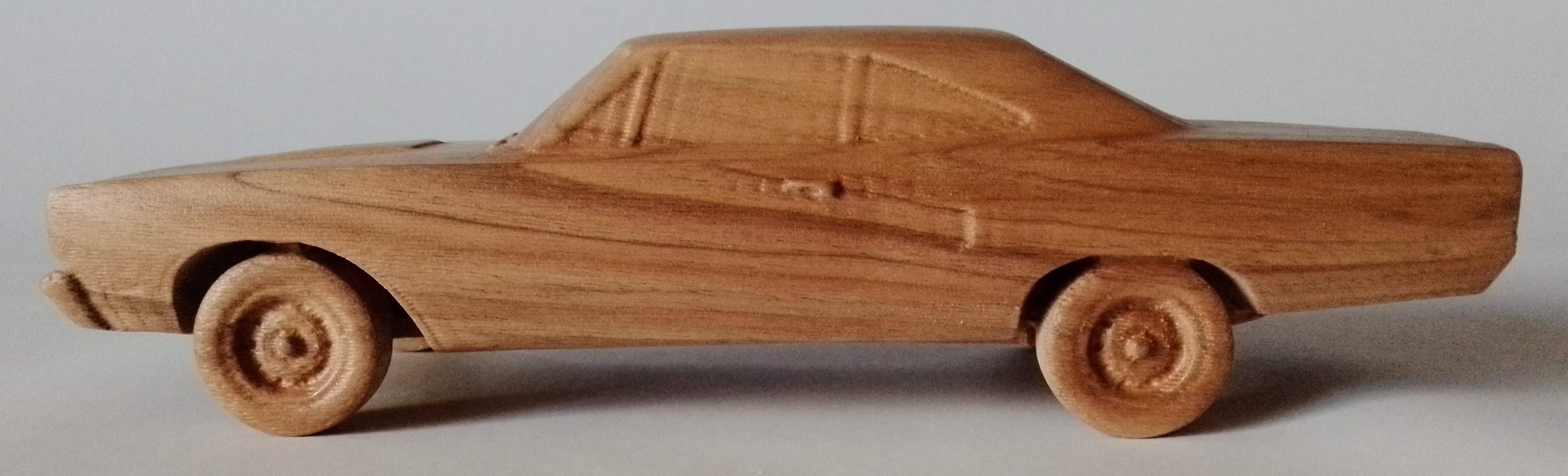 1:16 Scale Classic American Muscle Car | Wooden Sport Coupe
