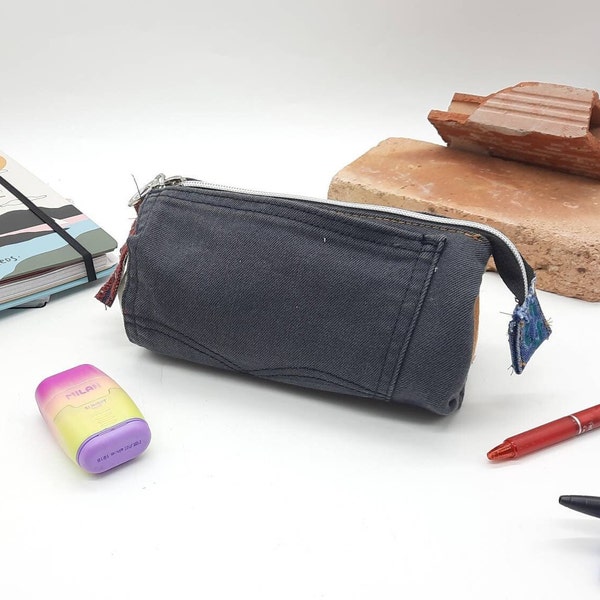 Pencil case recycled , pencil case denim , zipper pencil pouch , denim pencil holder  , cute pencil bag , jeans pencil pouch