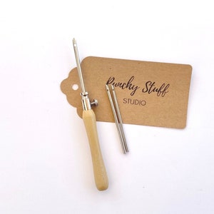Lavor Punch Needle Embroidery Fine Set | Adjustable Loop Lengths | 3 Needle Sizes - 3 mm, 2.5 mm, 1.5 mm