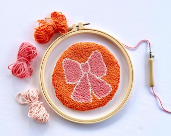PUNCH NEEDLE Coaster Kit Punch Needle Mug Rug Kit, Bright Bow Gift for Crafter DYI Adult Craft Kit, Bright Coquette Bow Pink and Orange